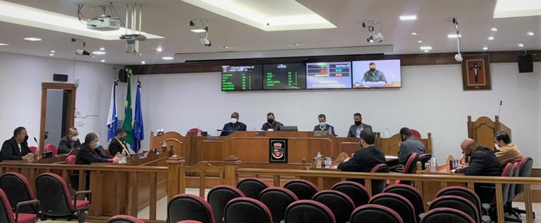 Câmara aprova cinco requerimentos solicitando manutenção da Light em bairros de Piraí