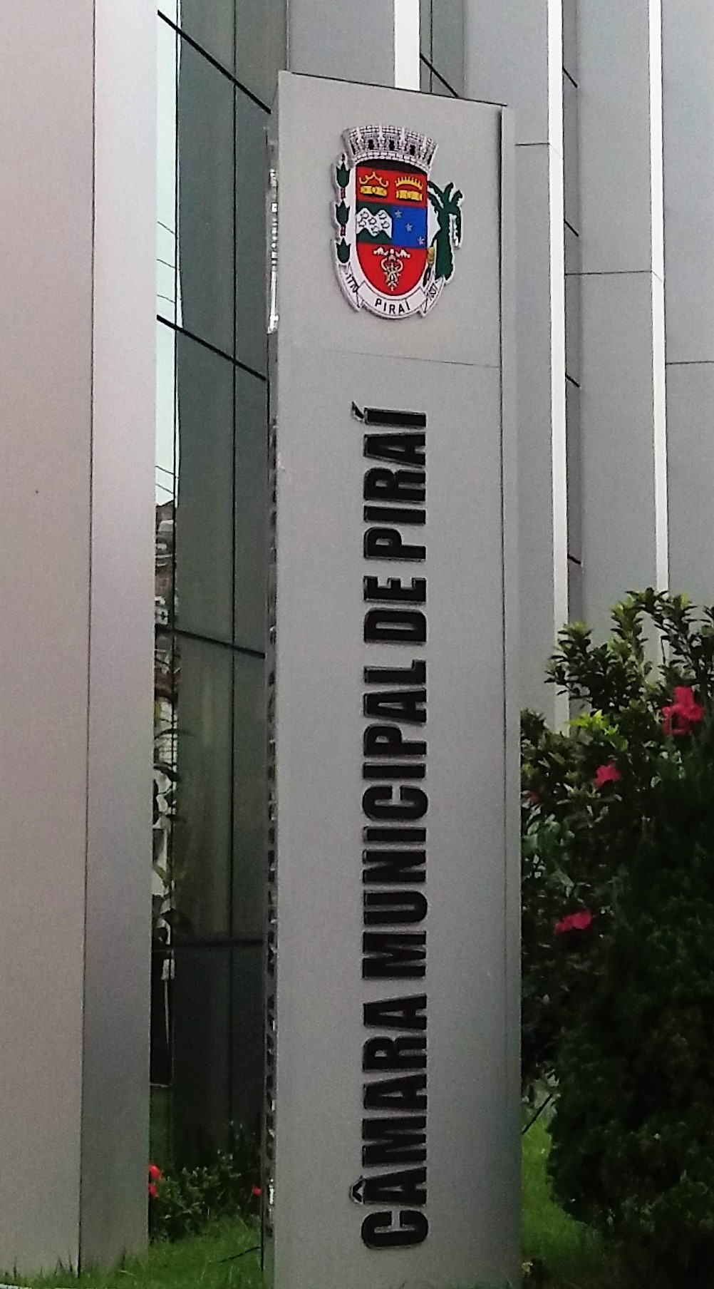 Assinada portaria homologando resultado final do concurso público