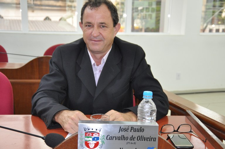  Confira as indicações e requerimentos apresentados na sessão de segunda-feira 