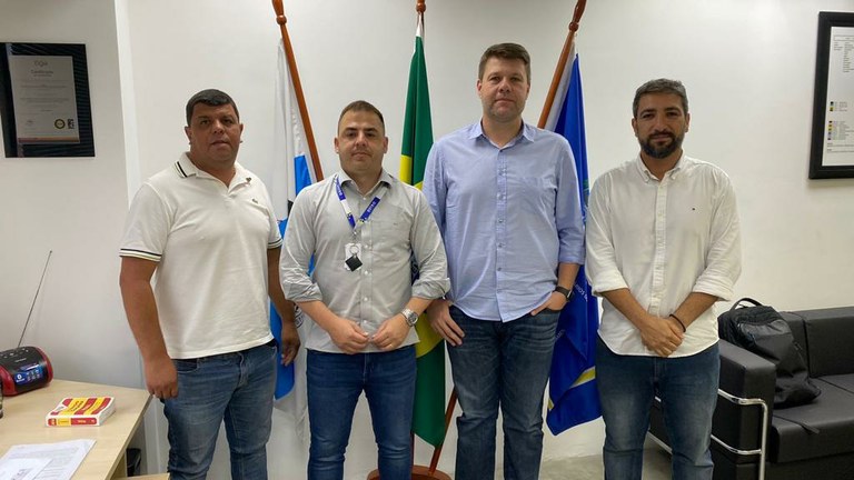 Presidente da Câmara tem audiência com direção do Detro, que confirma estudo de novos horário para a linha Cacaria-Seropédica