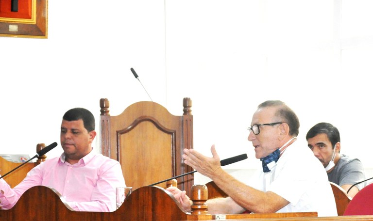 Quatro vereadores trocam de partido na janela eleitoral