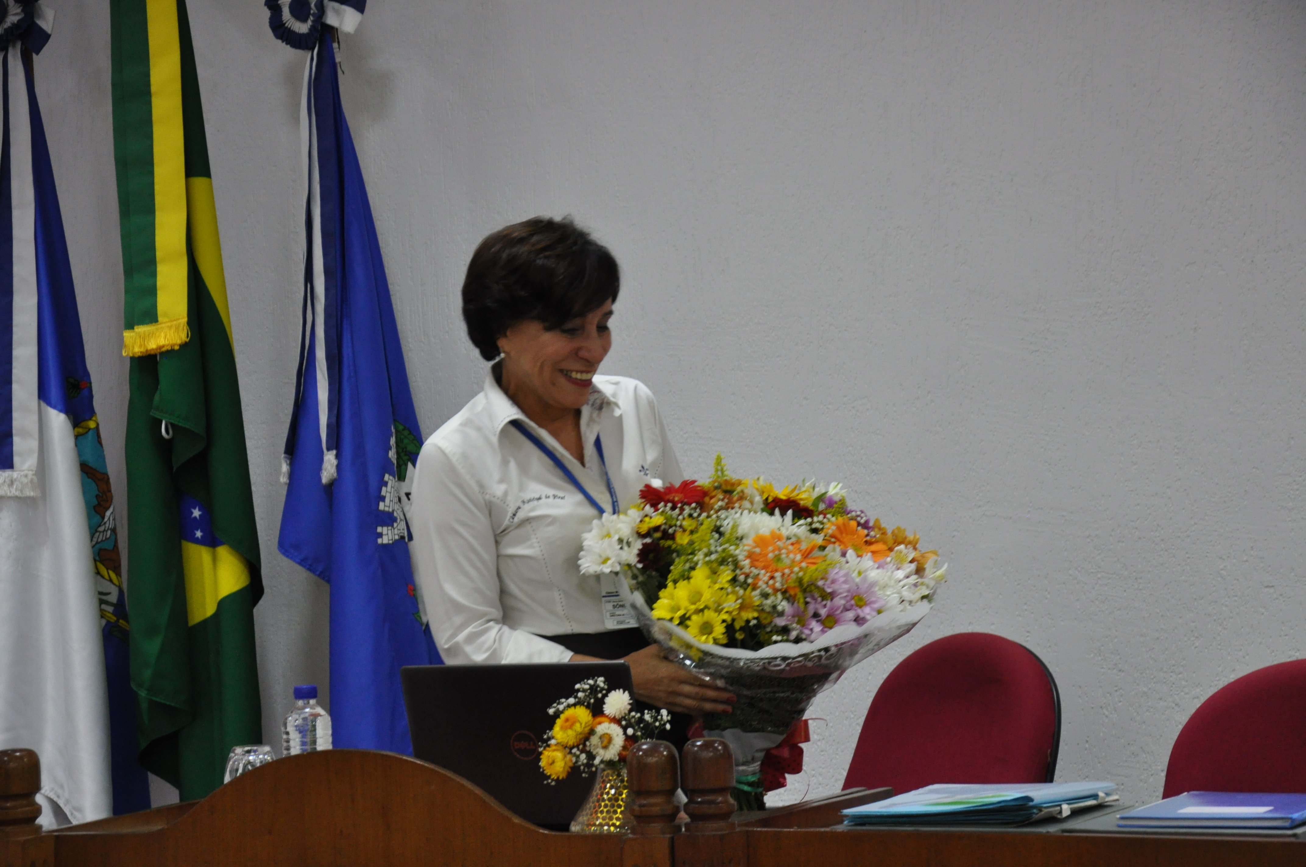 Vereadores  homenageiam as mulheres no Dia Internacional da Mulher
