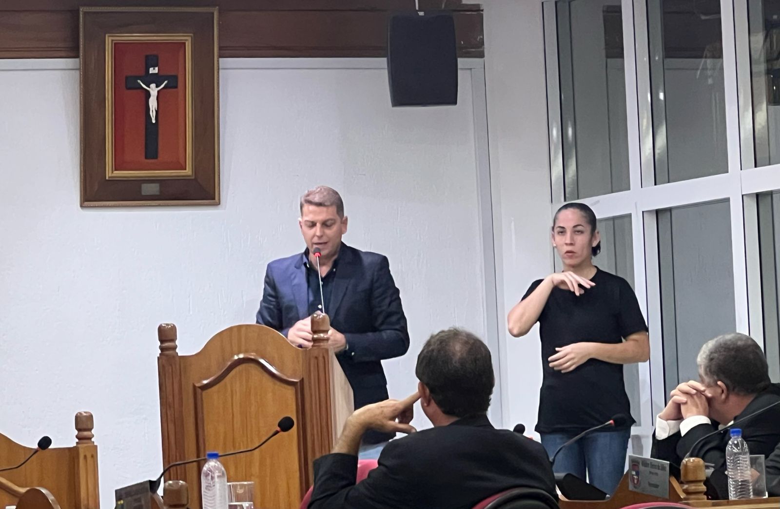 Legislativo de Piraí derruba veto e viabiliza Programa de Artesanato na cidade