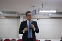 Dr. Ronaldo Cramer faz palestra na Câmara Municipal de Piraí.