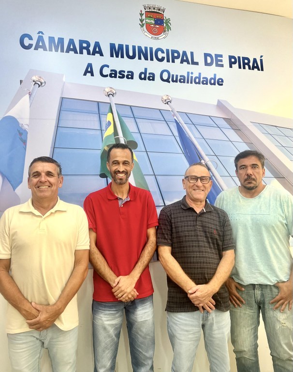 Mesa Diretora da Câmara Municipal de Piraí toma posse